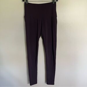 Women’s Queenieke‎ Purple Gray Leggings Size Small With Pockets